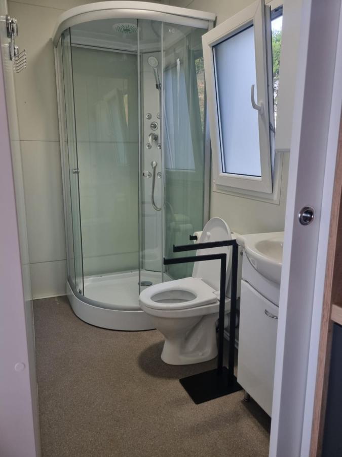 Hipo Camp Mobil Home Arta Pakoštane Exteriör bild