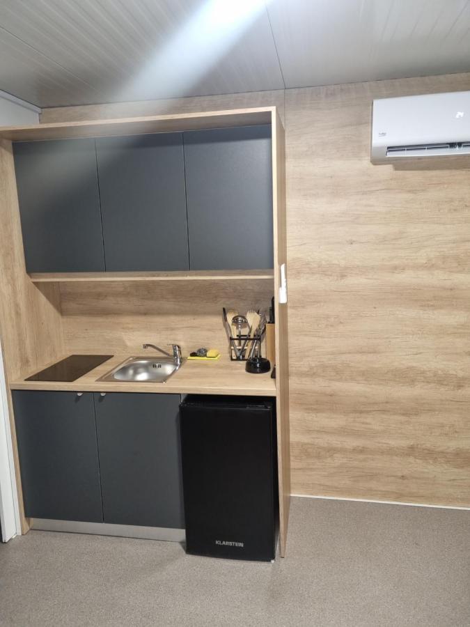 Hipo Camp Mobil Home Arta Pakoštane Exteriör bild