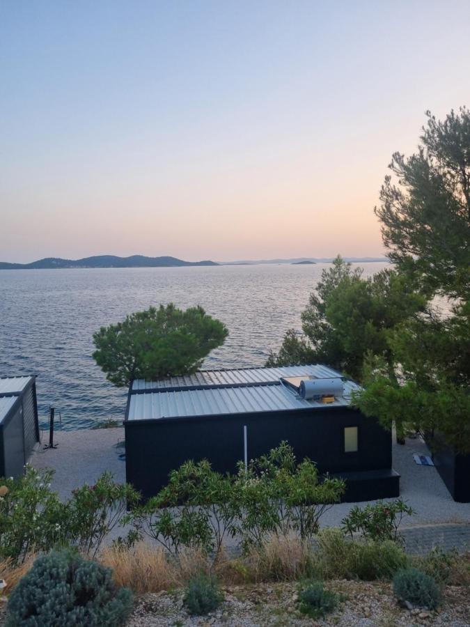 Hipo Camp Mobil Home Arta Pakoštane Exteriör bild
